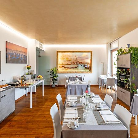Bed & Breakfast Venice Friends Местре Екстериор снимка